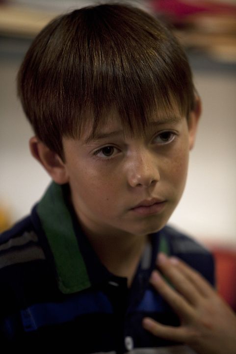 Während Mason (Griffin Gluck) mit Cooper ins Krankenhaus muss, um nicht alleine Zuhause zu sein, möchte Stephanie mehr über Sams Vergangenheit mi... - Bildquelle: ABC Studios