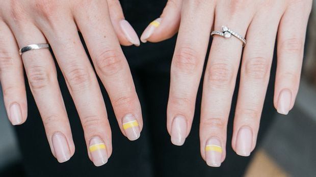 Moderner French Nail Look