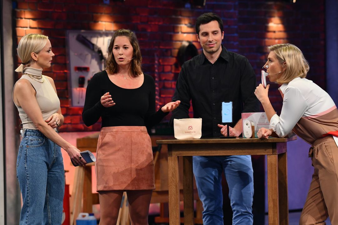 (v.l.n.r.) Janin Ullmann; Lisa Krapinger; Bastian Rüther; Lea-Sophie Cramer - Bildquelle: Willi Weber ProSieben / Willi Weber