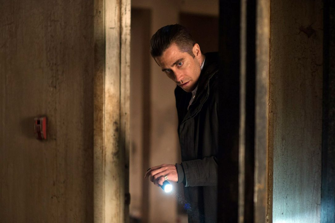 Jagt einen Kindesentführer, oder doch einen Mörder? Detective Loki (Jake Gyllenhaal) ... - Bildquelle: TOBIS FILM. ALL RIGHTS RESERVED