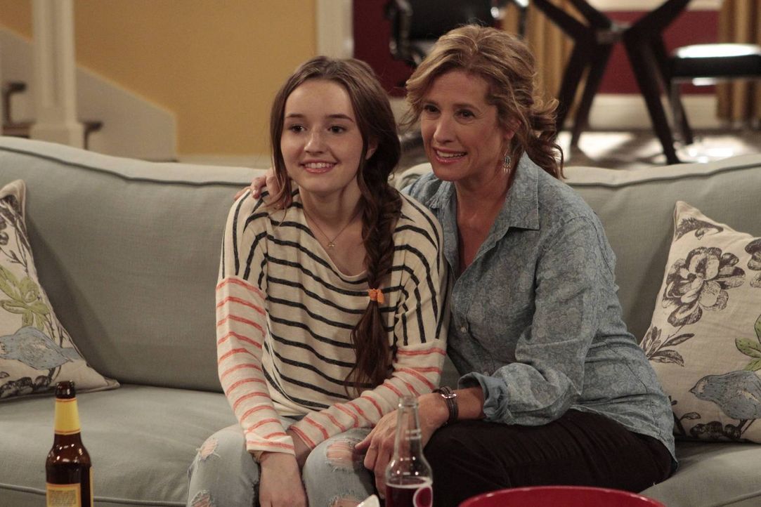Werden Eve (Kaitlyn Dever, l.) und ihr Mutter Vanessa (Nancy Travis, r.) endlich mehr Zeit miteinander verbringen? - Bildquelle: 2013 Twentieth Century Fox Film Corporation. All rights reserved.