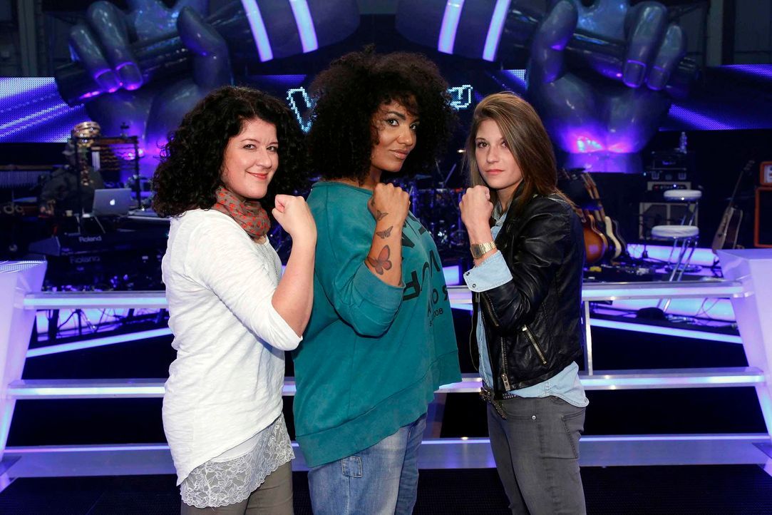 battle-mayamo-vs-tiffany-vs-madeleine-03-the-voice-of-germany-huebnerjpg 2448 x 1632 - Bildquelle: SAT.1/ProSieben/Richard Hübner