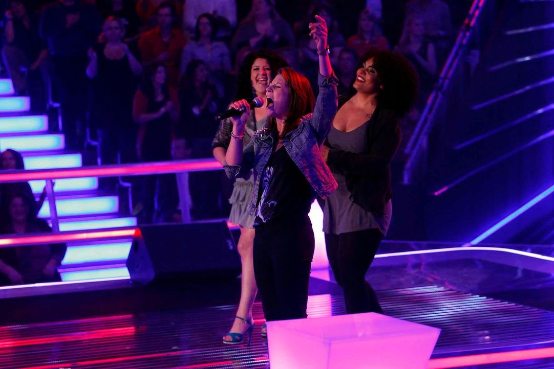battle-mayamo-vs-tiffany-vs-madeleine-06-the-voice-of-germany-huebnerjpg 1775 x 1184 - Bildquelle: SAT.1/ProSieben/Richard Hübner