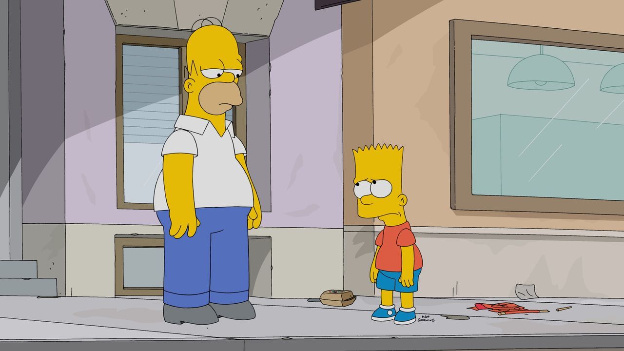 Eigentlich hat Homer (l.) Bart (r.) verboten, jemals wieder Streiche spielen. Doch für einen Freund lockert Homer dieses Verbot etwas ... - Bildquelle: 2015 Fox and its related entities.  All rights reserved.