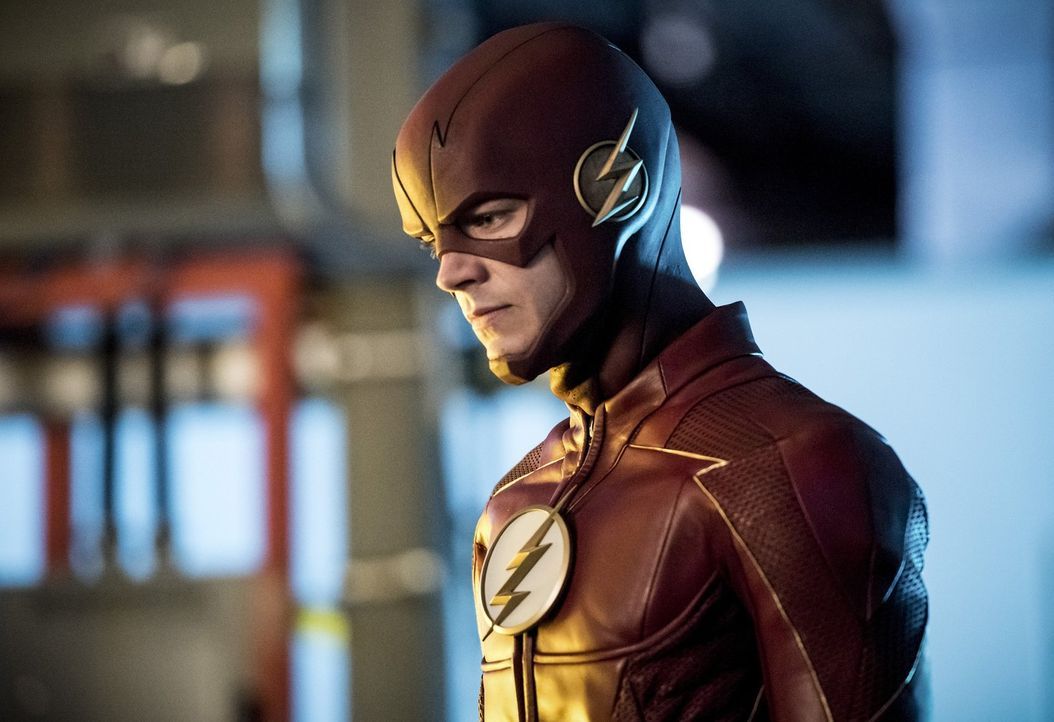 Barry alias The Flash (Grant Gustin) und seine Freunde müssen gegen ein Metawesen kämpfen, dass jegliche Technik kontrollieren kann ... - Bildquelle: 2017 Warner Bros.