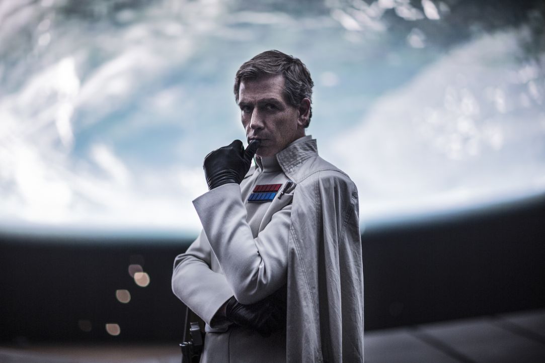 Director Krennic (Ben Mendelsohn) - Bildquelle: Jonathan Olley TM & © Lucasfilm Ltd. / Jonathan Olley