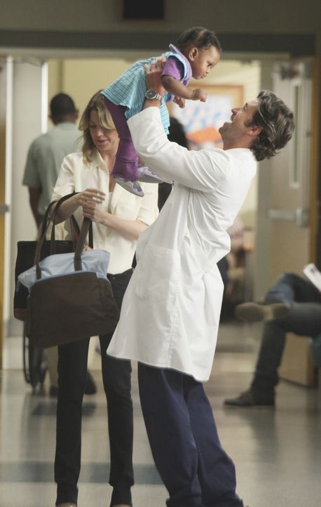 Ist ihre Ehe vor dem Aus? Meredith (Ellen Pompeo, l.) und Derek (Patrick Dempsey, r.) ... - Bildquelle: ABC Studios