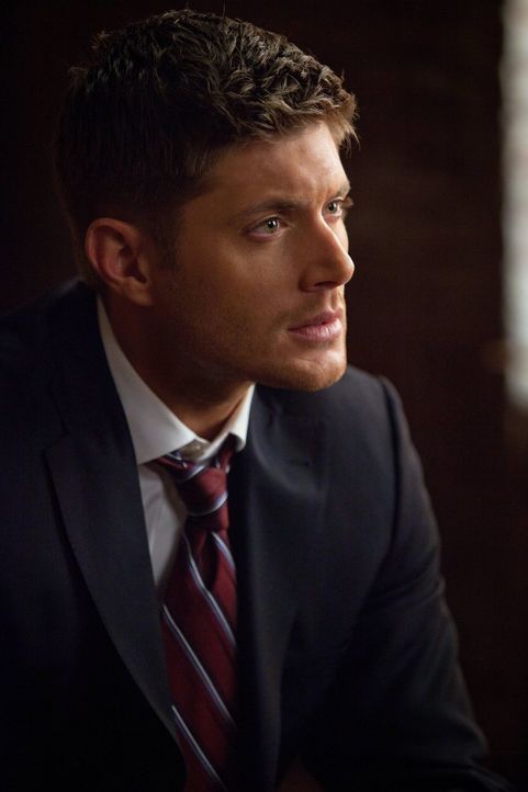 Deans (Jensen Ackles) Vertrauen in seinen guten Freund Cas wird immer kleiner ... - Bildquelle: Warner Bros. Television