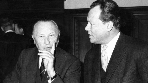 Bericht: Adenauer ließ SPD ausspionieren