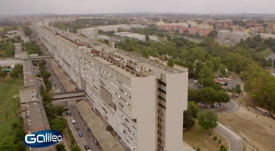 Galileo Video Corviale Das Langste Hochhaus Europas Prosieben