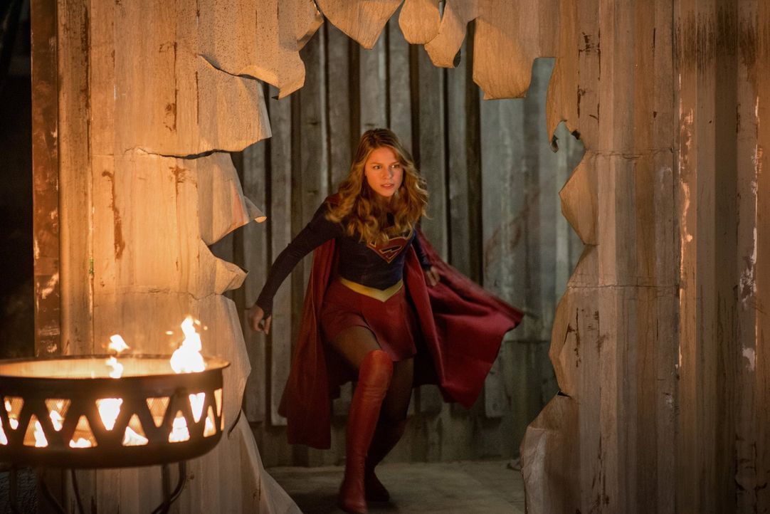 Superheldin Kara (Melissa Benoist) stellt sich dem Alien-Fightclub und tritt in den Ring. Doch dieses Mal überschätzt sie ihre Superkräfte ... - Bildquelle: 2016 Warner Bros. Entertainment, Inc.