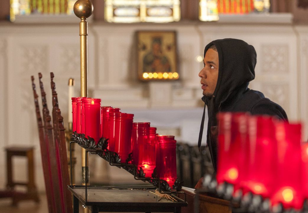 In der Kirche betet Jamal (Jussie Smollett), dass es seinem Vater bald wieder besser geht ... - Bildquelle: 2015 Fox and its related entities.  All rights reserved.