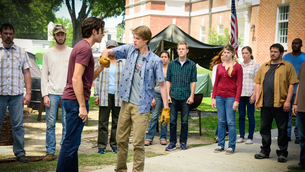 джуниор под куполом. под куполом under the dome. под куполом (2013). под куполом 6. под куполом 6.