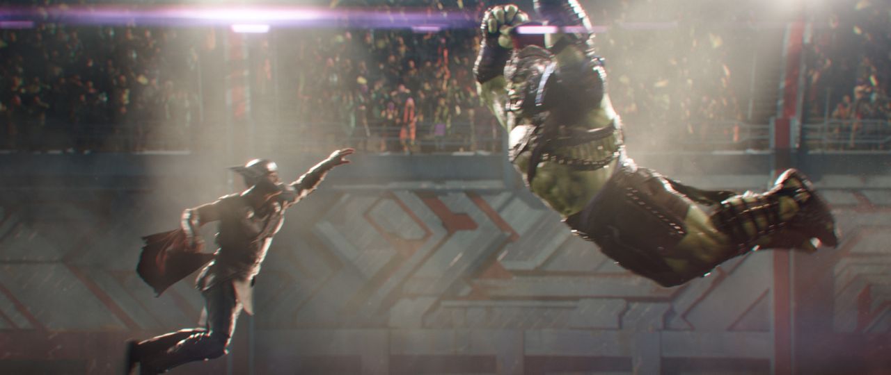 Thor (Chris Hemsworth, l.); Hulk (Mark Ruffalo, r.) - Bildquelle: Marvel Studios 2017