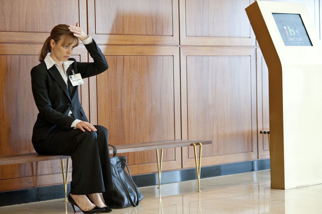 Für Becky (Rachel McAdams) platzt ein Lebenstraum: statt der lang ersehnten Beförderung wird ihr gekündigt. Als der Produzent der letztplatzierten M... - Bildquelle: 2010 Paramount Pictures.  All rights reserved.