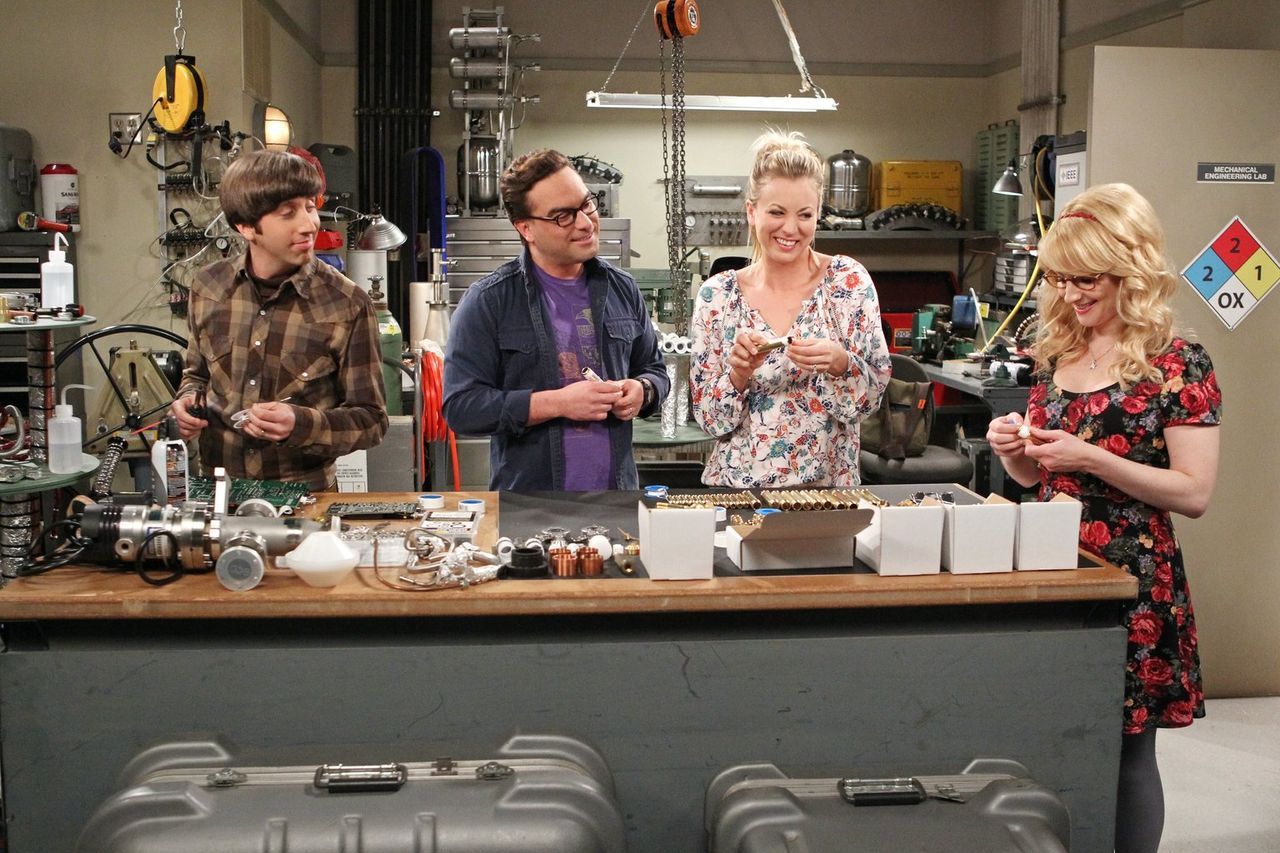 The Big Bang Theory Das Emotionale Aussenklo Prosieben Explaining that after wrapping each season she likes to reboot her image to give herself a fresh new look so she can. prosieben