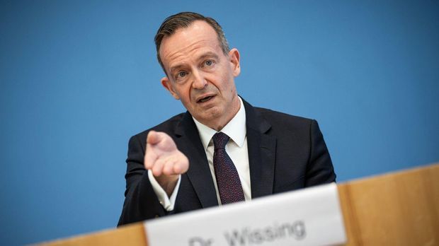 Wissing will Flughafenchaos mit ausländische Aushilfen lösen