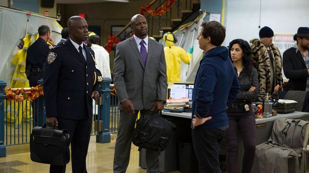 Brooklyn Nine-nine - Brooklyn Nine-nine - Bis Demnächst, Boss Flaschengeist