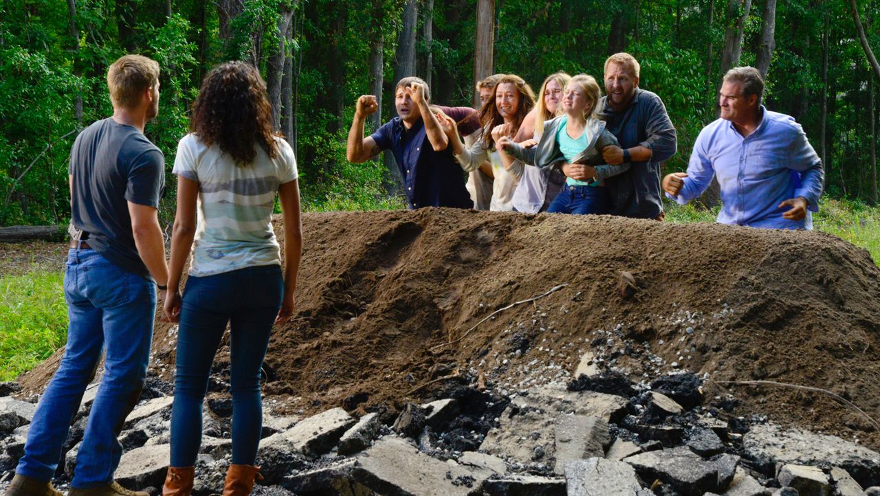 фильм под куполом 3 сезон. фильм под куполом 1 сезон 3 серия. под куполом 3 7. под куполом 3 7. под куполом (сериал 2013 – 2015) under the dome.