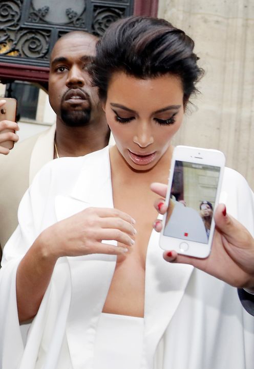 Kim-Kardashian-Kanye-West-140523-AFP - Bildquelle: AFP