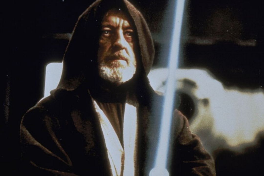Darth Vader, die rechte Hand des Imperators, verfügt über geheimnisvolle, magische Kräfte. Die "Macht"  besitzt allerdings auch sein Kontrahent,... - Bildquelle: Lucasfilm LTD. & TM. All Rights Reserved.