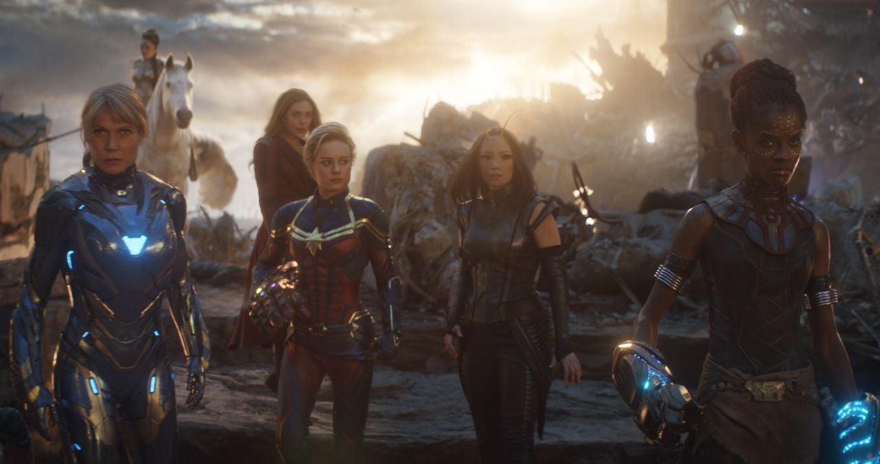 (v.l.n.r.) Pepper Potts (Gwyneth Paltrow); Valkyrie (Tessa Thompson); Scarlet Witch (Elizabeth Olsen); Captain Marvel (Brie Larson); Mantis (Pom Kle... - Bildquelle: Marvel Studios 2019