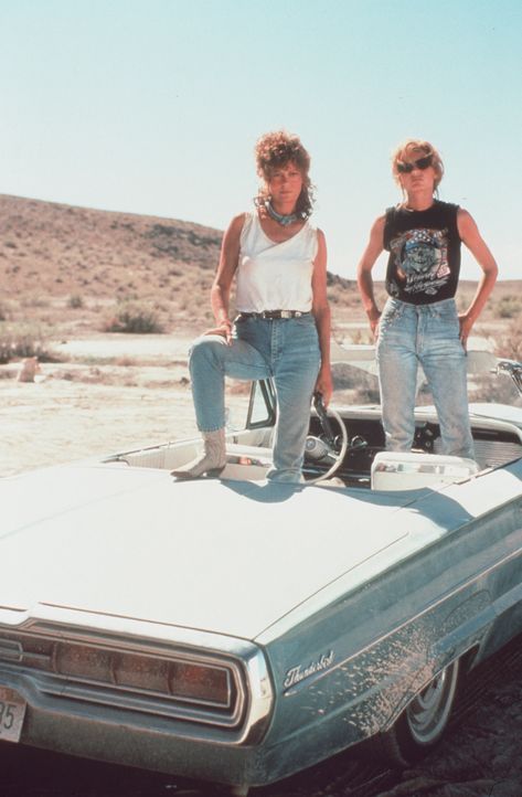 Thelma und Louise (Geena Davis u. Susan Sarandon) in "Thelma & Louise" (1991) - Bildquelle: picture alliance / United Archives | United Archives / kpa Publicity