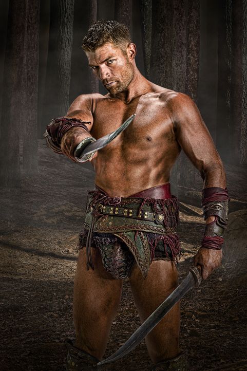Spartacus (Liam McIntyre) strebt danach, alle Sklaven Roms zu befreien und Gaius Glabers Leben ein Ende zu setzen ... - Bildquelle: 2011 Starz Entertainment, LLC. All rights reserved.