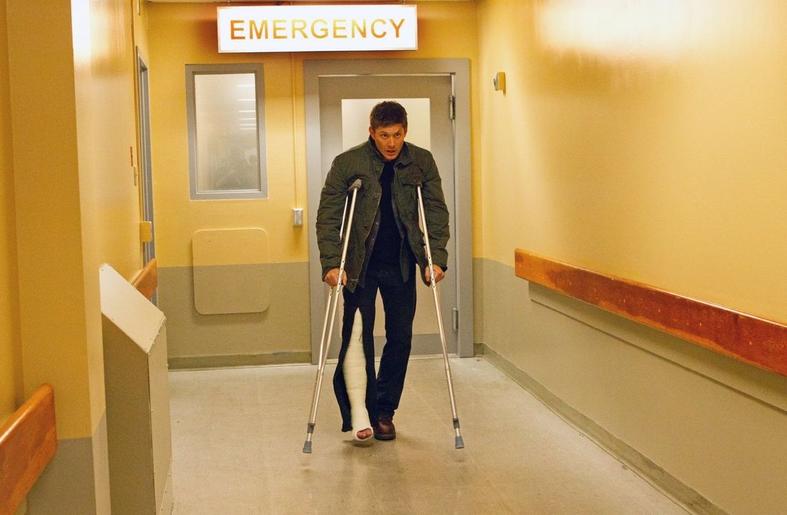 Muss schnellstmöglich aus dem Leviathan-Krankenhaus, bevor es zu spät ist: Dean (Jensen Ackles) ... - Bildquelle: Warner Bros. Television