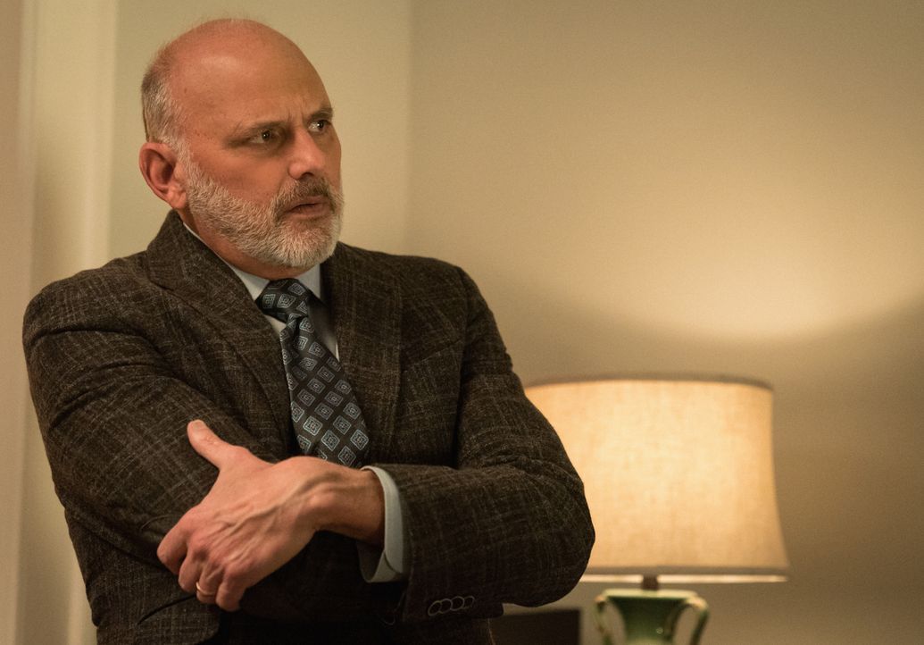 Dr. Kurt Boggs (Kurt Fuller) - Bildquelle: Elizabeth Fisher 2019 CBS Broadcasting, Inc. All Rights Reserved / Elizabeth Fisher