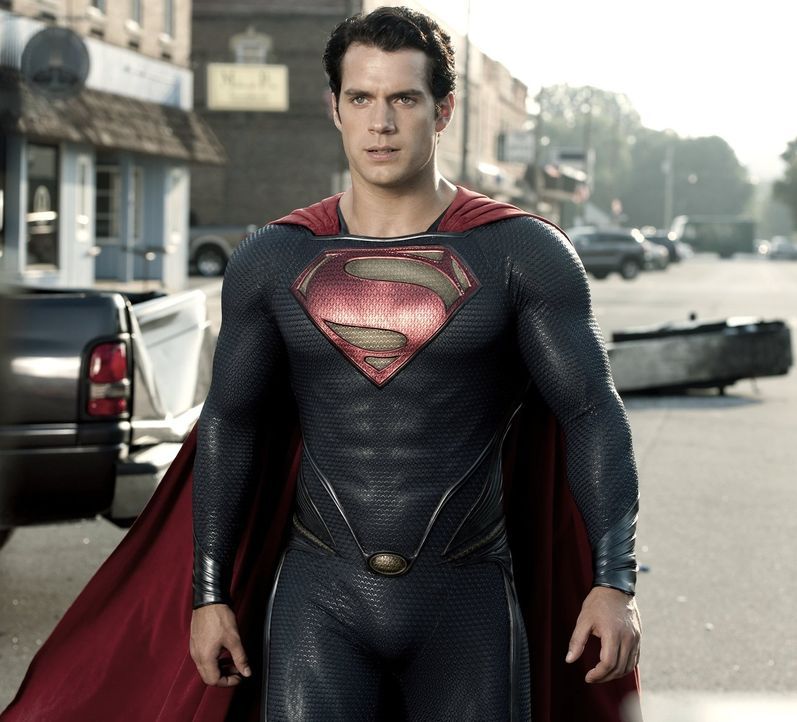 Der ultimative Showdown nimmt seinen Lauf: Superman (Henry Cavill) und Bösewicht General Zod stehen sich im letzten Kampf von Angesicht zu Angesicht... - Bildquelle: 2013 Warner Brothers