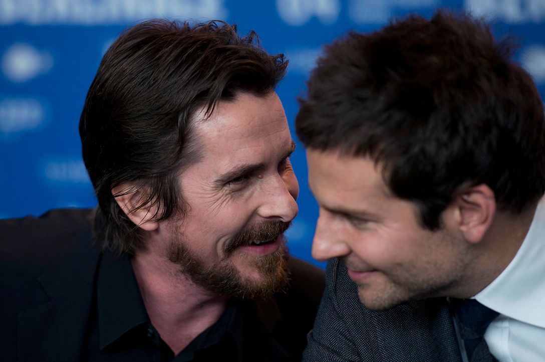 Bradley-Cooper-Christian-Bale-14-02-07-AFP - Bildquelle: Johannes Eisele-AFP
