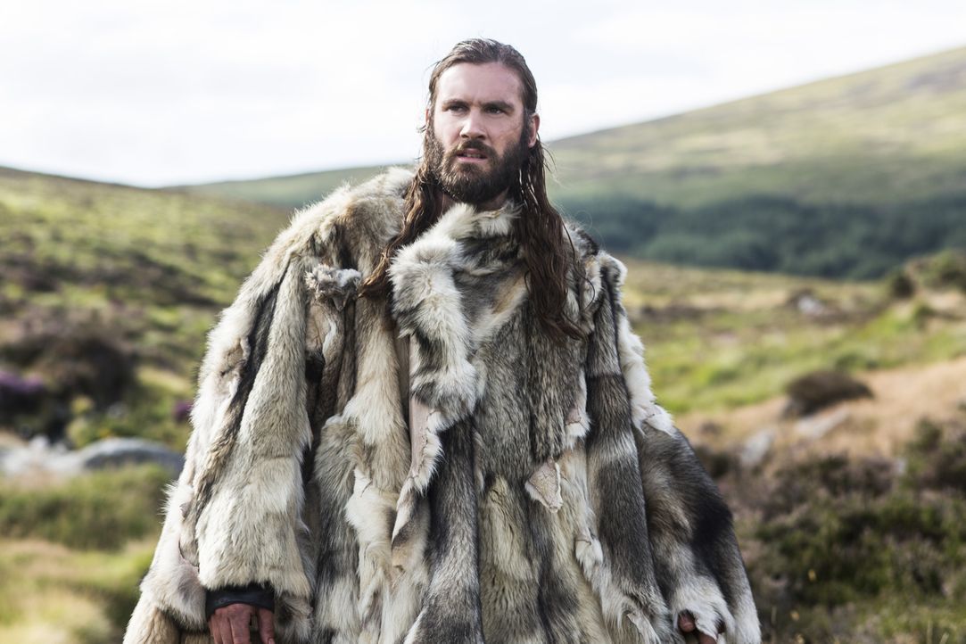 Steht seinem Bruder zur Seite: Rollo (Clive Standen) ... - Bildquelle: 2014 TM TELEVISION PRODUCTIONS LIMITED/T5 VIKINGS PRODUCTIONS INC. ALL RIGHTS RESERVED.