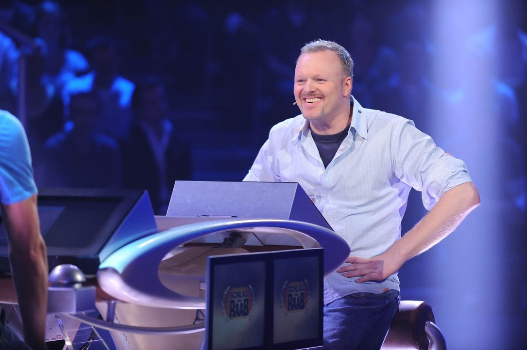 Stefan Raab hat noch lange nicht genug: Der Wok-Weltmeister, Autoball-Europameister und -Vizeweltmeister und Lena-Finder tritt an, um seine Siegesse... - Bildquelle: ProSieben