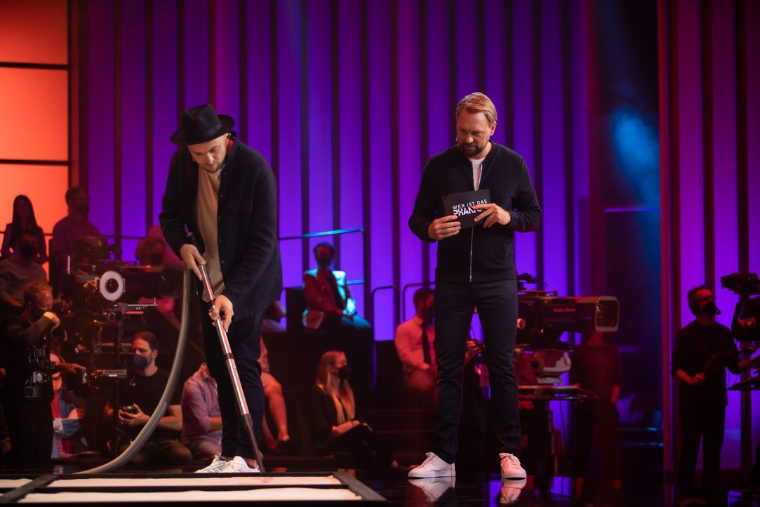 Max Mutzke (l.); Steven Gätjen (r.) - Bildquelle: Benedikt Müller ProSieben / Benedikt Müller