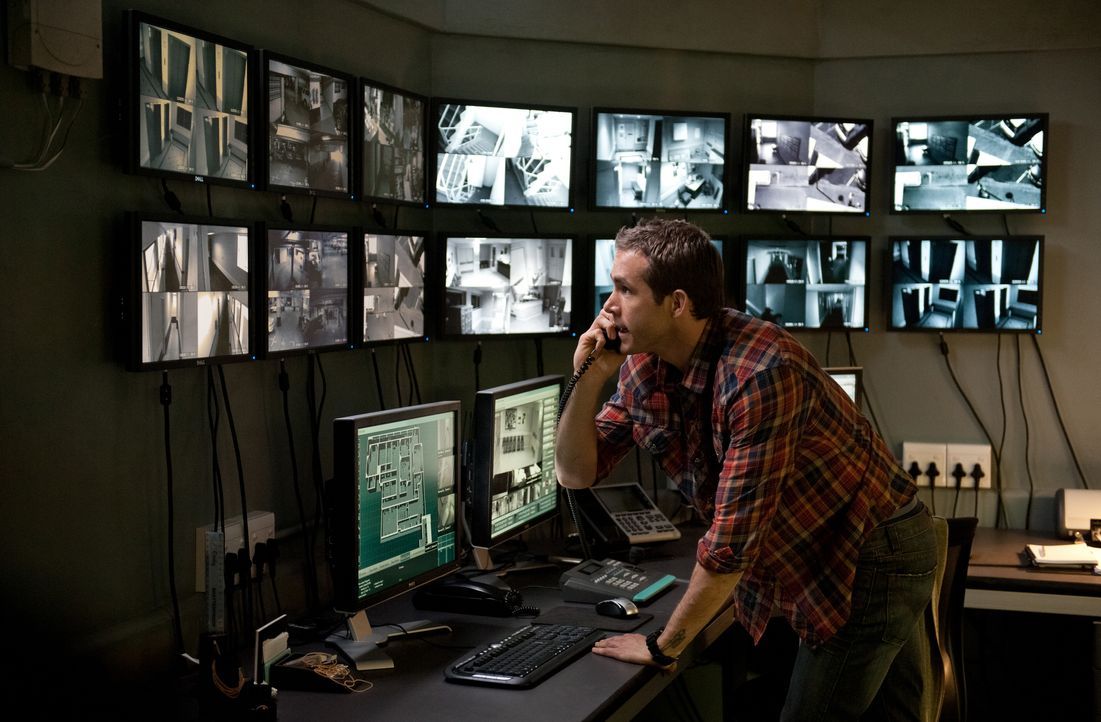 Matt Weston (Ryan Reynolds) - Bildquelle: Jasin Boland 2012 Universal Studios. All Rights Reserved. / Jasin Boland