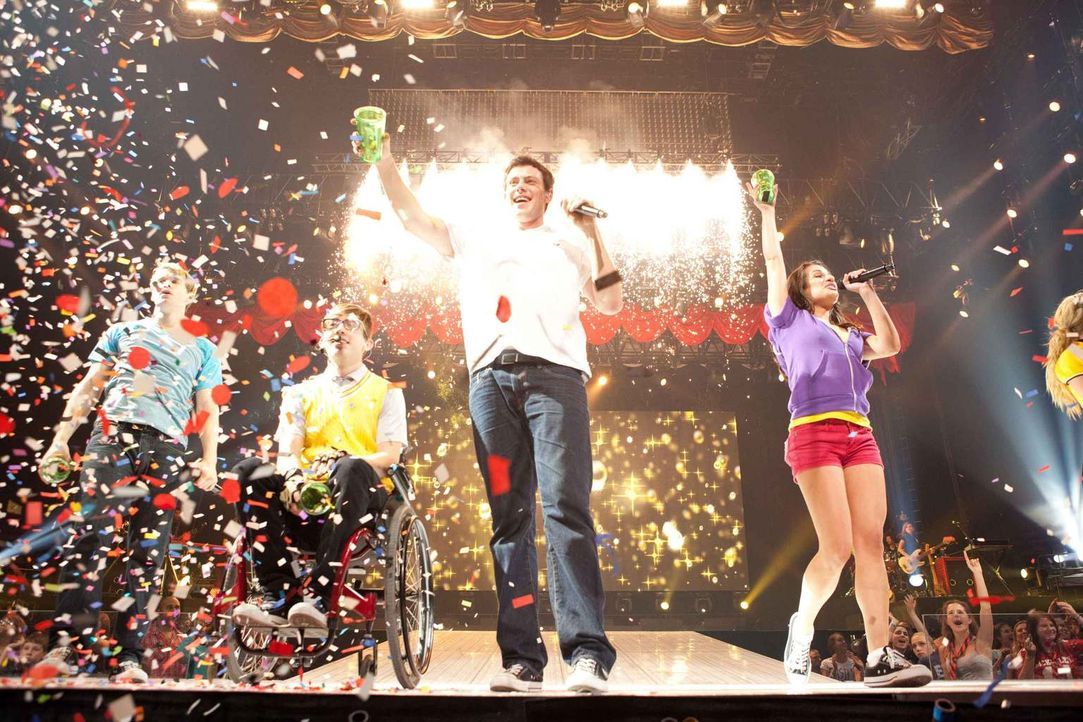 Mitreißende Musik und jede Menge Herzschmerz: Seit 2009 ist die TV-Serie "Glee" um einen Highschool-Chor nicht nur in den USA ein Hit. Der Film, der... - Bildquelle: Adam Rose TM and   2011 Twentieth Century Fox Film Corporation.  All rights reserved.