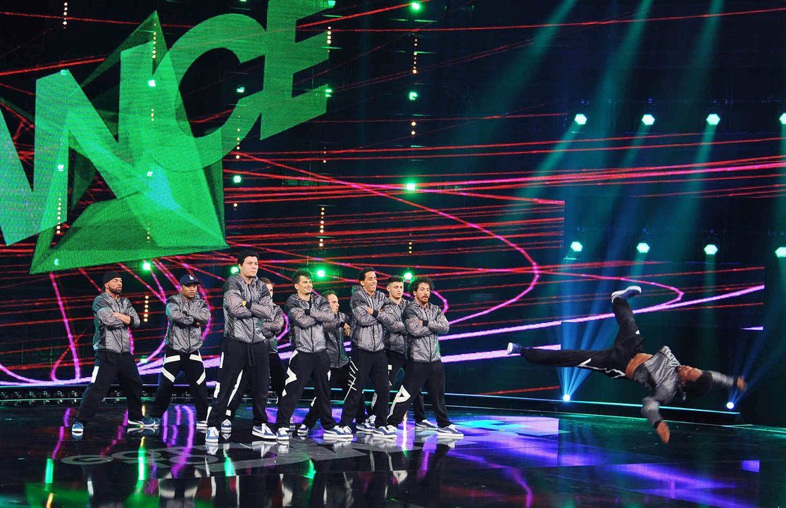 Got-To-Dance-B-Town-Allstars-01-SAT1-ProSieben-Willi-Weber - Bildquelle: SAT.1/ProSieben/Willi Weber