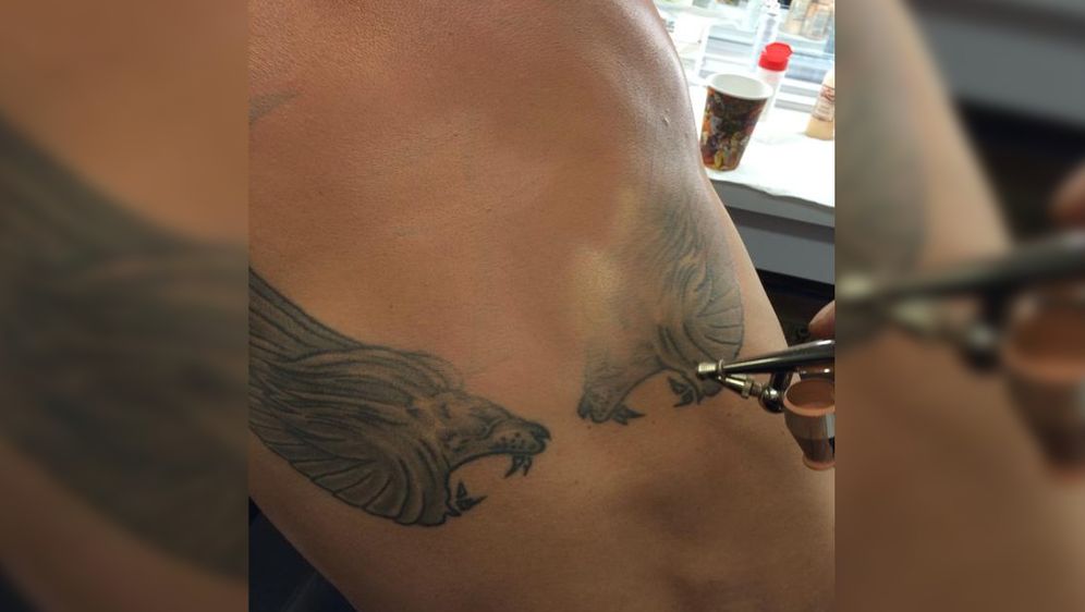 &quot;Grey's Anatomy&quot; Staffel 11 Dieser Darsteller muss sein XXLTattoo