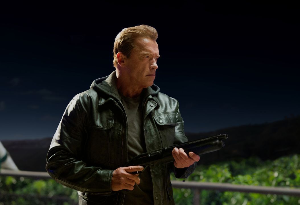 Obwohl Paps (Arnold Schwarzenegger) ein Terminator ist, setzt er sich für die Menschheit ein. Zusammen mit Sarah und Kyle will er, die Herrschaft de... - Bildquelle: 2015 PARAMOUNT PICTURES. ALL RIGHTS RESERVED.