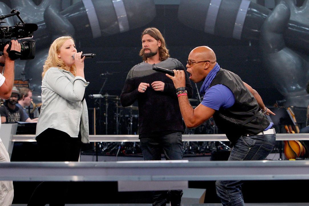 battle-rayland-vs-ronja03-the-voice-of-germany-huebnerjpg 1700 x 1133 - Bildquelle: SAT1/ProSieben/Richard Hübner
