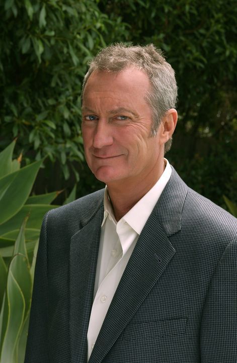 Charmanter Lebemann: Hal Thorne (Bryan Brown) ... - Bildquelle: 2004 Sony Pictures Television Inc. All Rights Reserved.