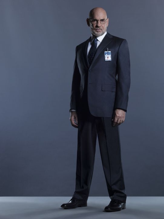 (1. Staffel) - Als seinen besten Agenten klar wird, dass die Menschheit in größerer Gefahr ist als jemals zuvor, gibt Skinner (Mitch Pileggi) ihnen... - Bildquelle: 2016 Fox and its related entities.  All rights reserved.