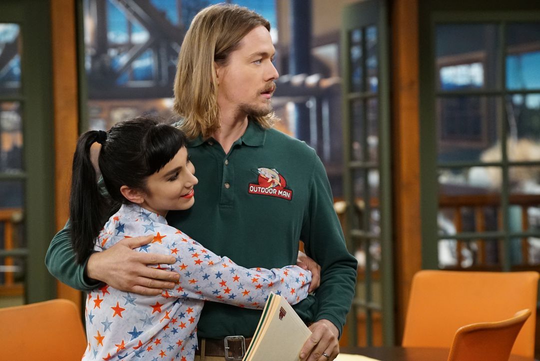 Mandy (Molly Ephraim, l.); Kyle (Christoph Sanders, r.) - Bildquelle: 2016-2017 American Broadcasting Companies. All rights reserved.