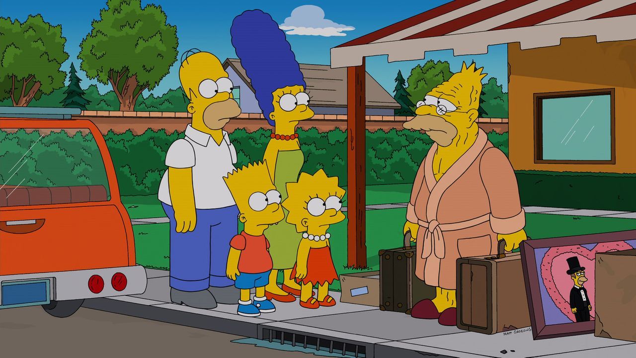 Homer (l.), Marge (3.v.l.), Bart (2.v.l.) und Maggie (4.v.l.) müssen Grampa (r.) wieder einmal bei sich aufnehmen, weil das Altersheim von Springfie... - Bildquelle: 2013 Twentieth Century Fox Film Corporation. All rights reserved.