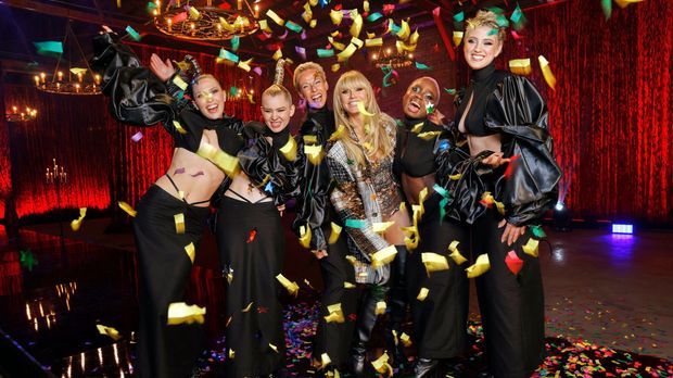 Germany's Next Topmodel - Gntm 2022 - 16. Ganze Folge: Der Einzug Ins Finale