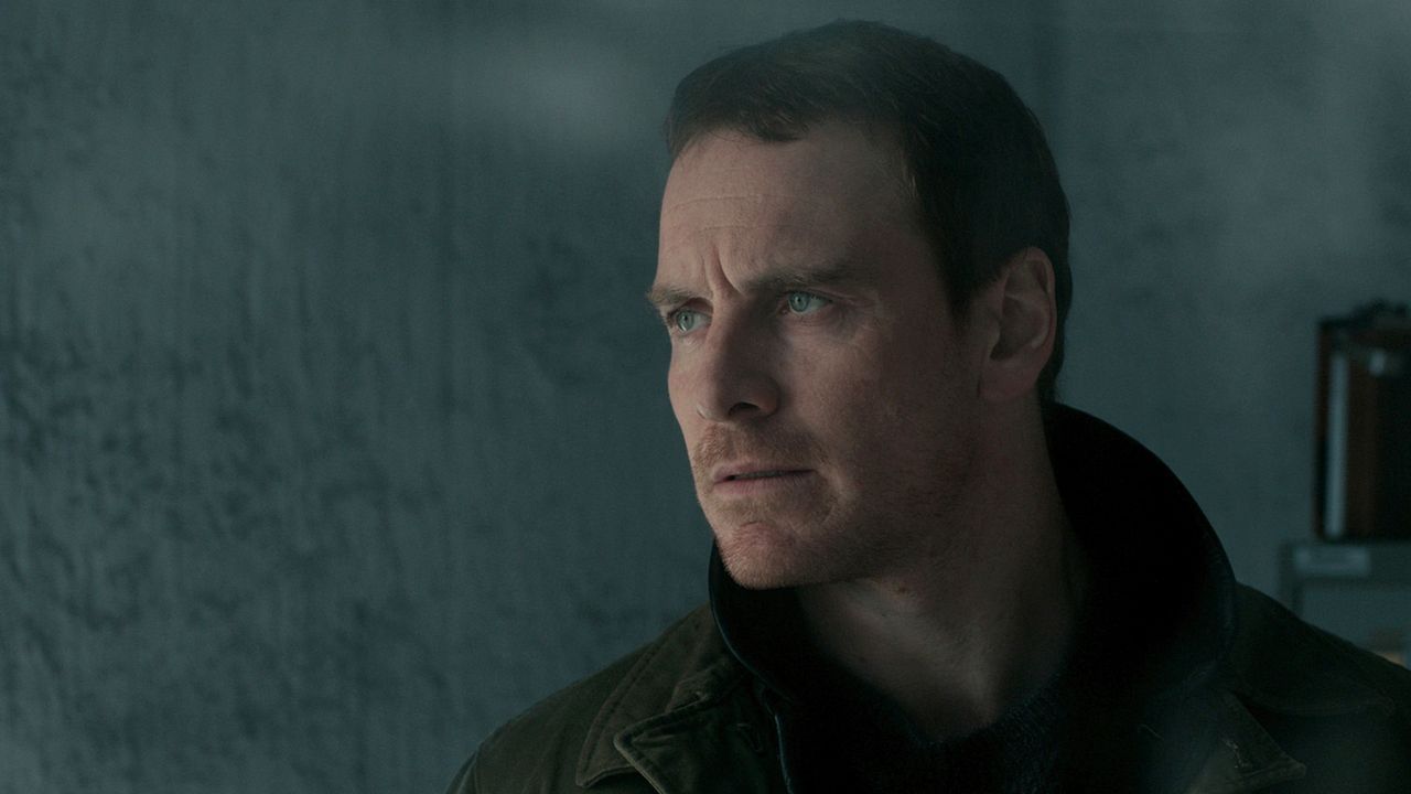 Harry Hole (Michael Fassbender) - Bildquelle: Jack English 2017 Universal Pictures. All Rights Reserved. / Jack English
