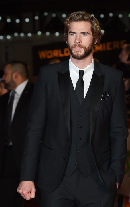 Liam-Hemsworth-14-11-10-dpa - Bildquelle: usage Germany only, Verwendung nur in Deutschland