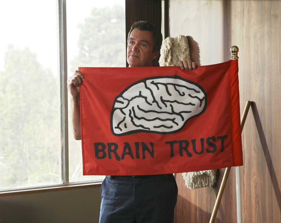 Der Hausmeister (Neil Flynn) ruft mit seinen Freunden den "Brain Trust"-Club ins Leben ... - Bildquelle: Touchstone Television