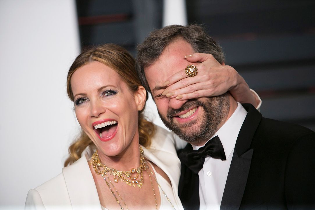 Oscars-Vanity-Fair-Party-Leslie-Mann-Judd-Apatow-150222-AFP - Bildquelle: AFP